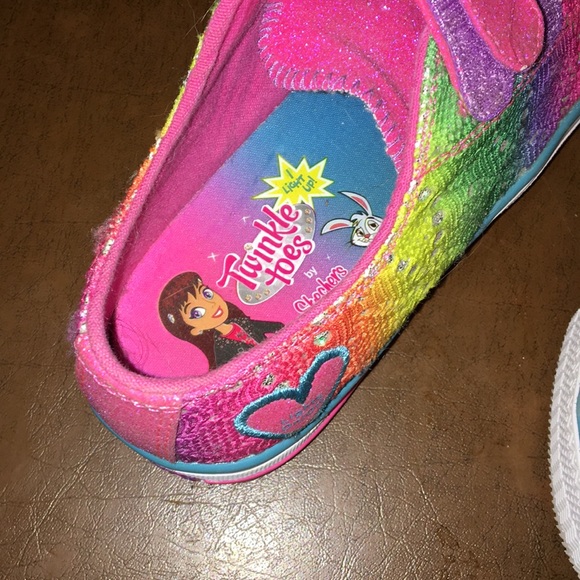 Skechers twinkle toes size 3 - Picture 3 of 8